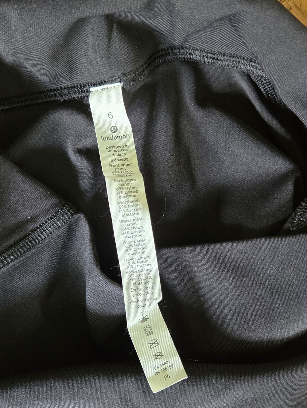 Lululemon Womens Black Wunder Under High Rise Tights / Leggings With Lace Size 6 - Picture 11 of 12